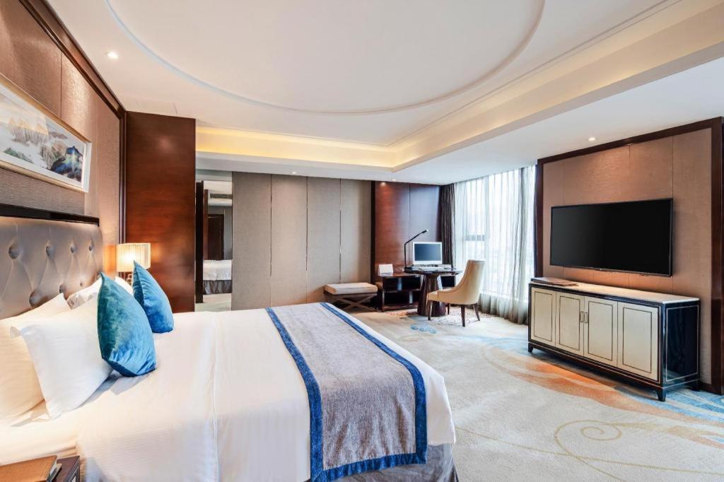 Chengdu Rising Butterfly Hotel Εξωτερικό φωτογραφία