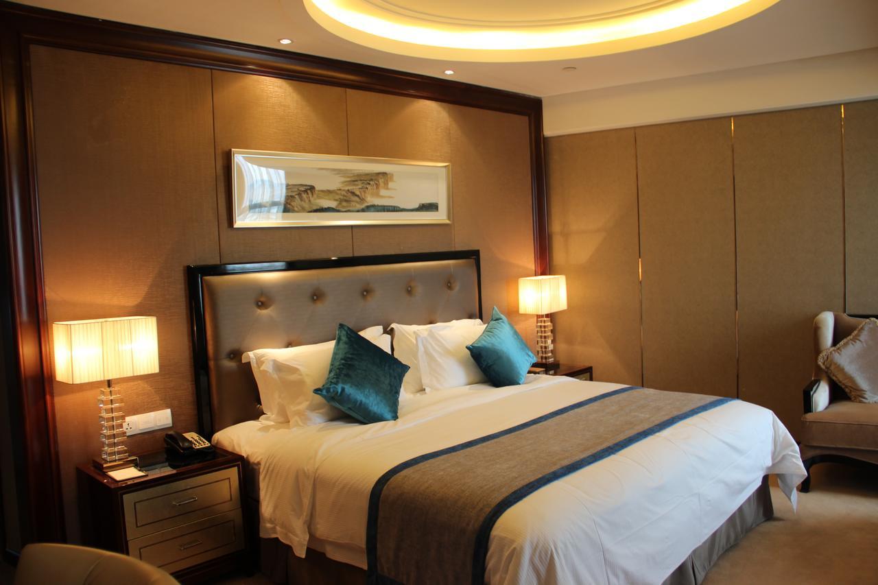 Chengdu Rising Butterfly Hotel Εξωτερικό φωτογραφία